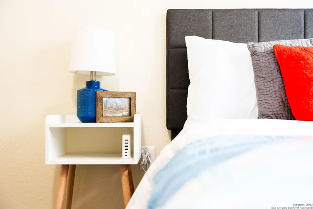 $3,700 | 8410 Oak Fence Street, San Antonio, TX 78251