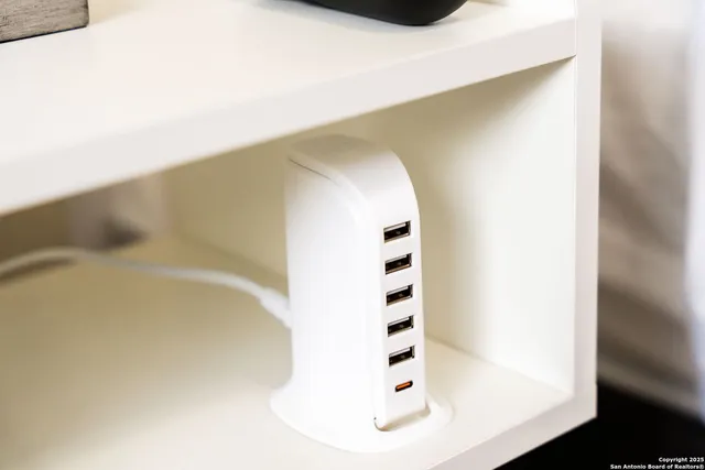 $3,700 | 8410 Oak Fence Street, San Antonio, TX 78251