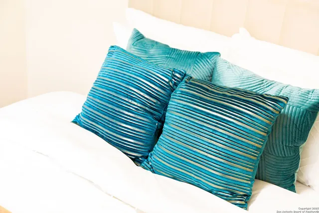 $3,700 | 8410 Oak Fence Street, San Antonio, TX 78251