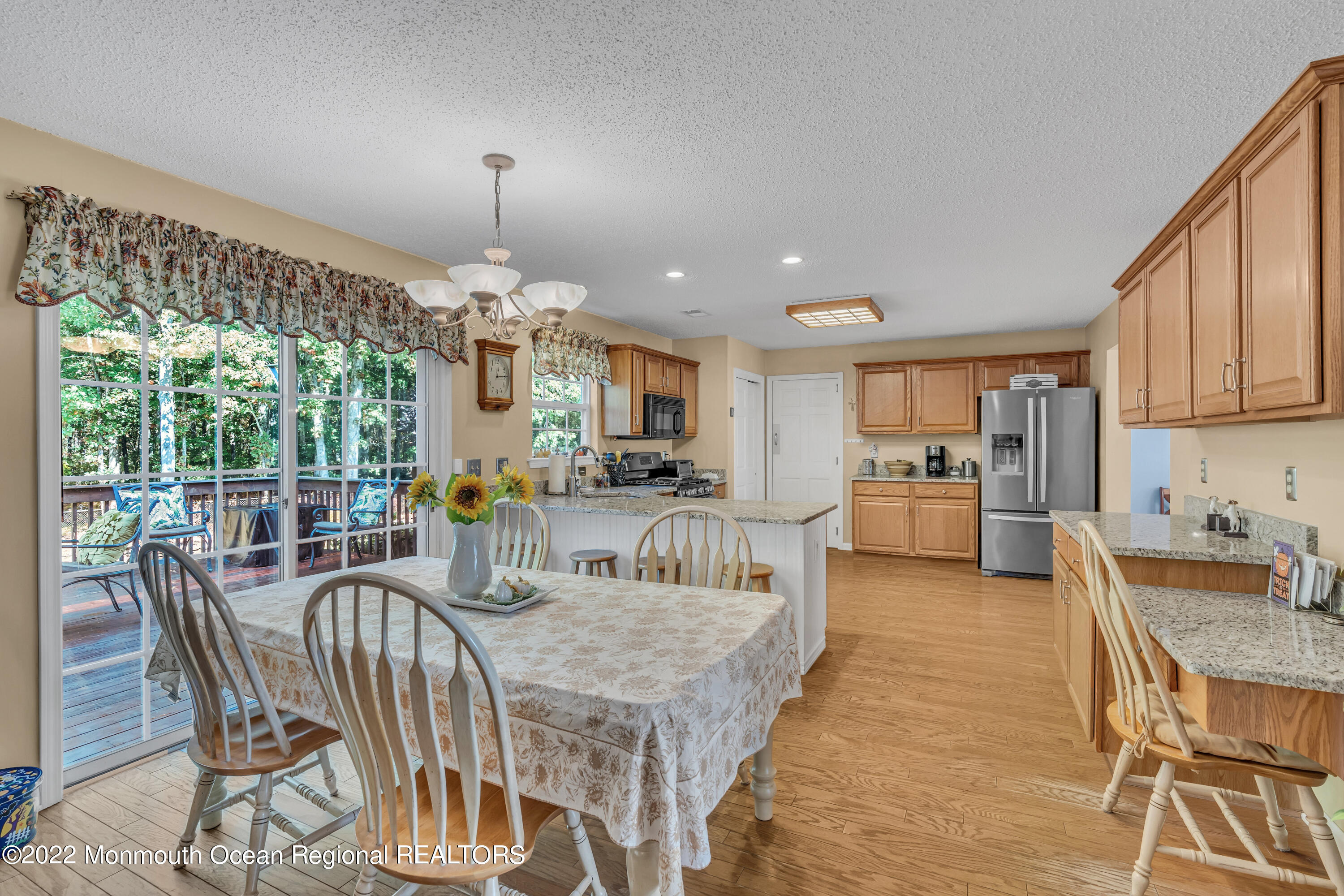 44 Bryce Canyon Road Howell, NJ 07731 - Photo 12 of 25 024_dsc01912