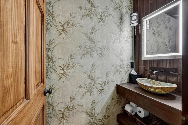 $2,795,000 | 585 Amberidge Trail Northwest, Atlanta, GA 30328