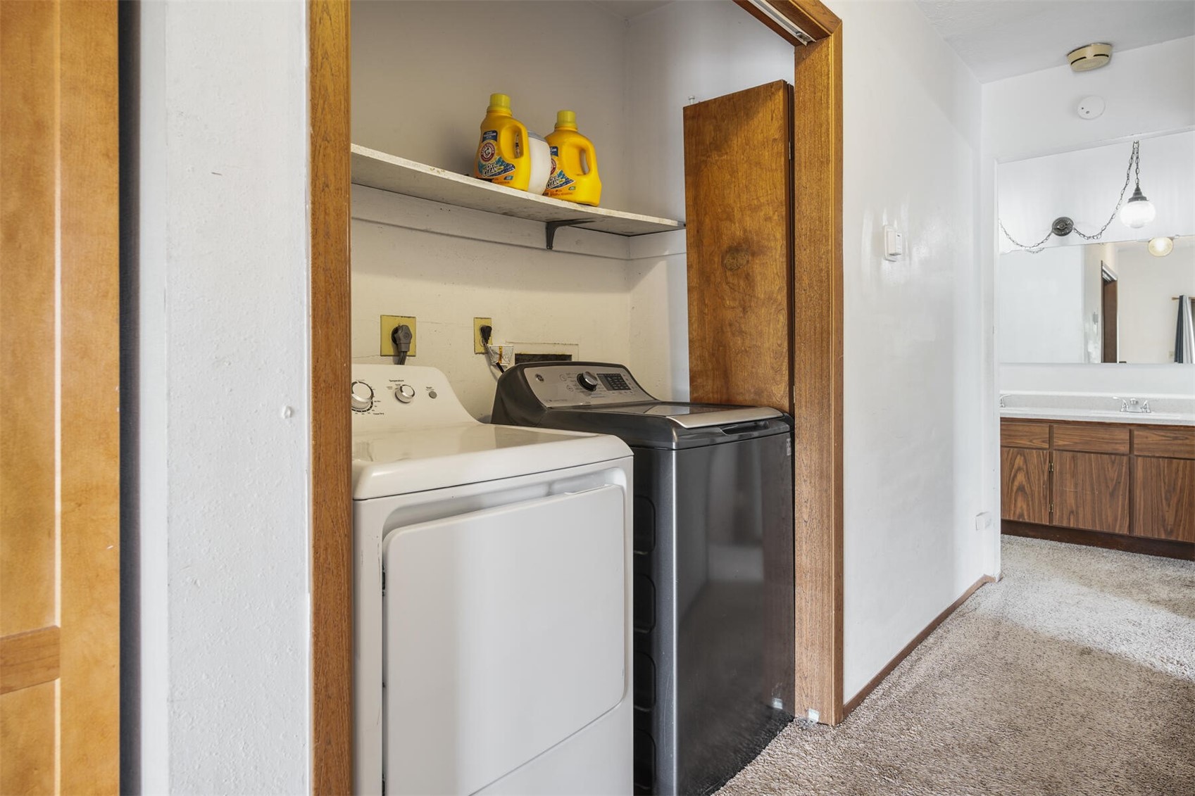 611 Ryan Gulch Road Silverthorne, CO 80498 - Photo 15 of 27 laundry area-washer and dryer included