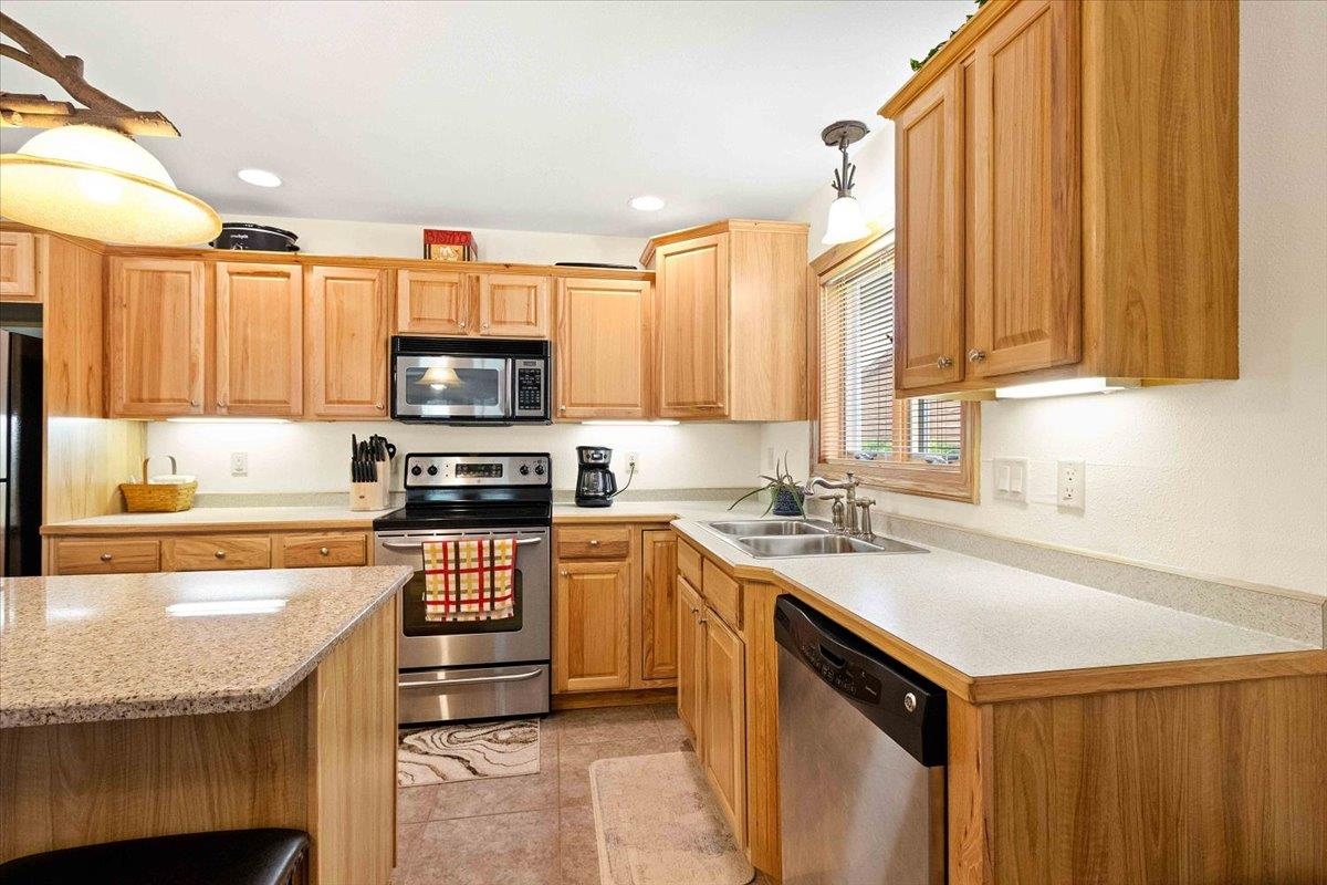 2015-1 South Czech Avenue, Unit 1201 Arkdale, WI 54613 - Photo 13 of 50