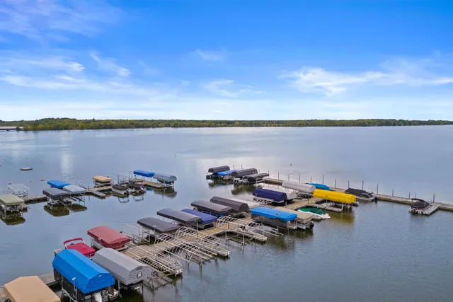 $260,000 | 2015-1 South Czech Avenue, Unit 1201, Arkdale, WI 54613