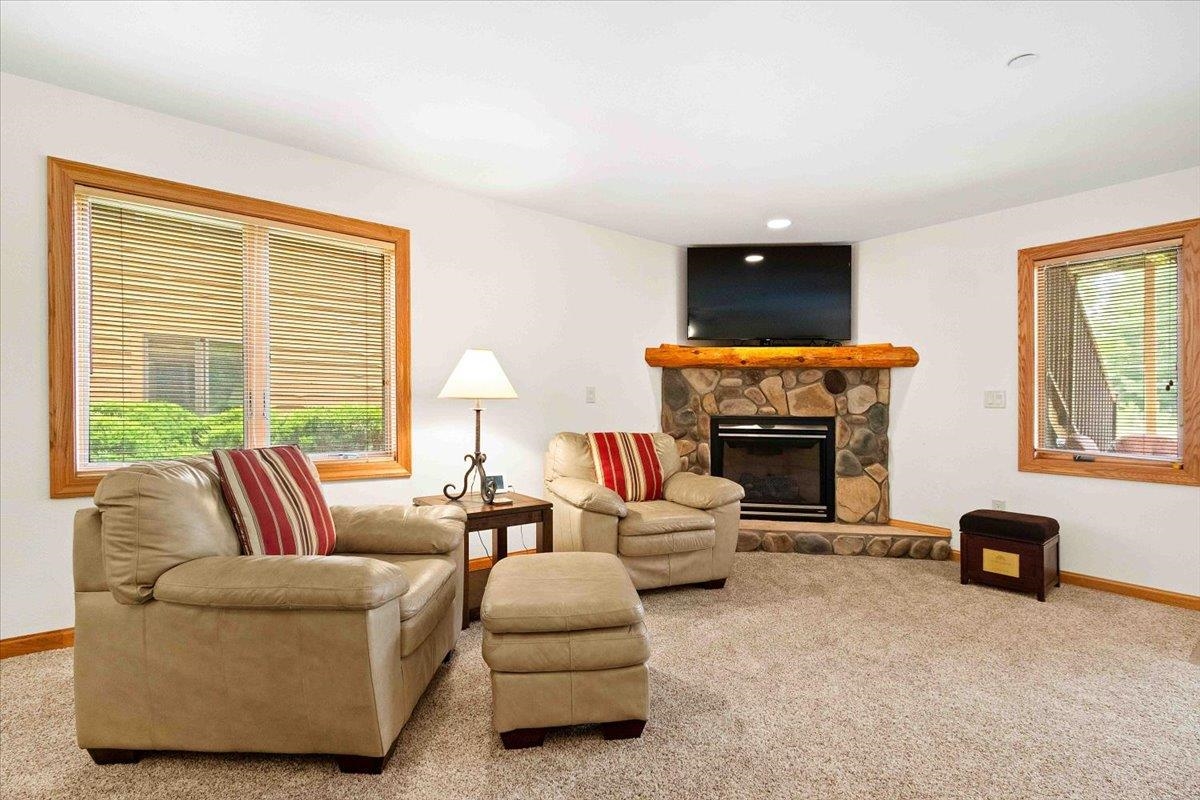 2015-1 South Czech Avenue, Unit 1201 Arkdale, WI 54613 - Photo 4 of 50