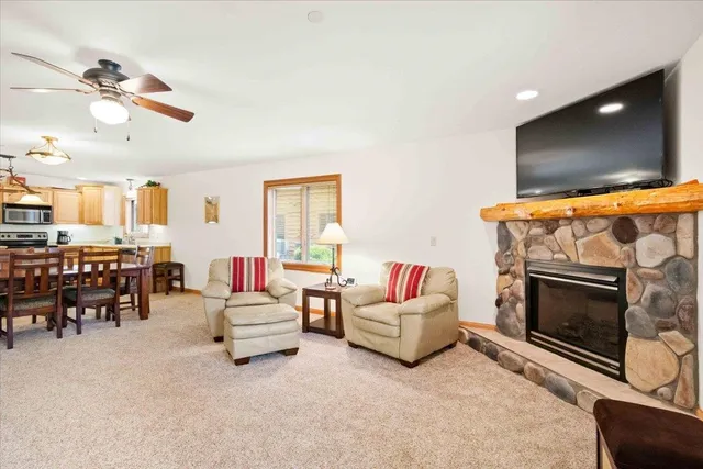 $260,000 | 2015-1 South Czech Avenue, Unit 1201, Arkdale, WI 54613