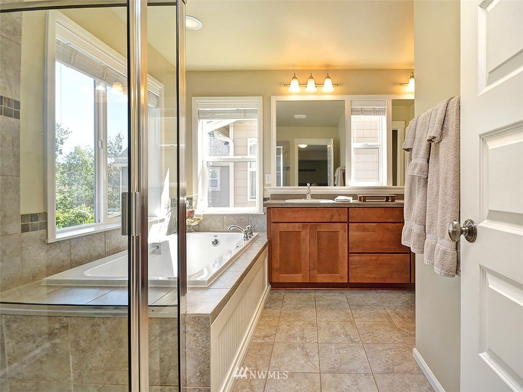 3607 183rd Place Southeast Bothell, WA 98012 - Photo 12 of 17