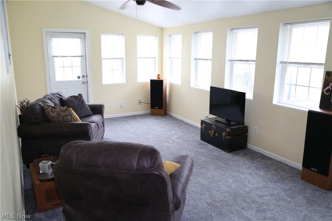 3360 Samuel Road Akron, OH 44312 - Photo 11 of 29