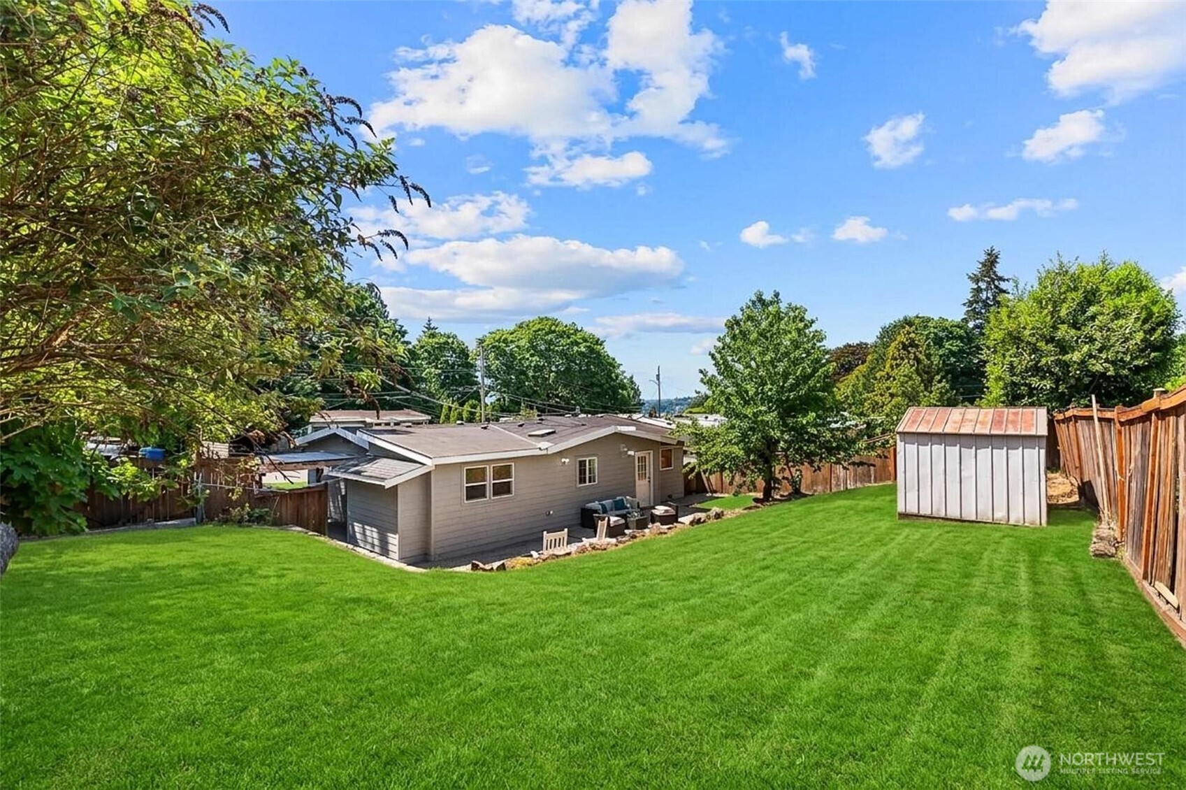 640 Ferndale Avenue Northeast Renton, WA 98056 - Photo 27 of 33