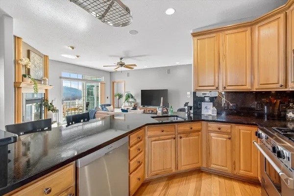 $445,000 | W11558 Island View Court, Lodi, WI 53555