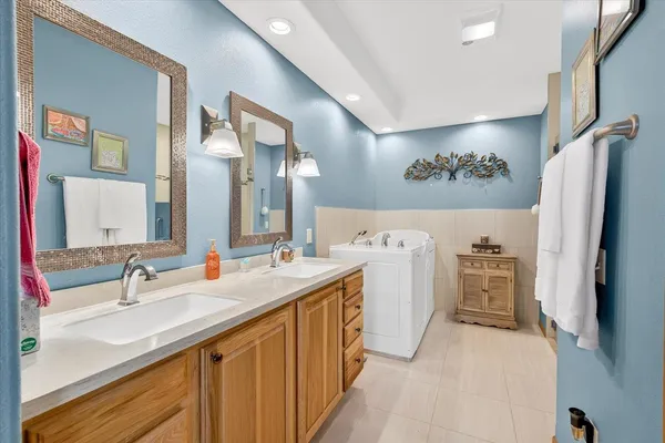 $445,000 | W11558 Island View Court, Lodi, WI 53555