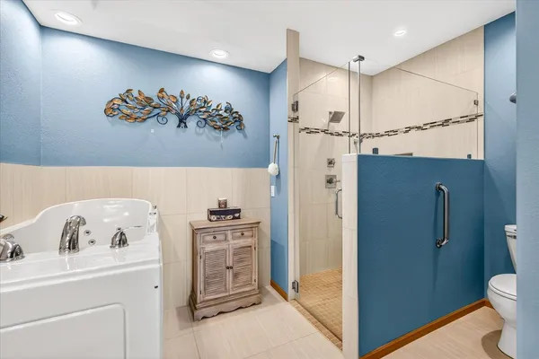 $445,000 | W11558 Island View Court, Lodi, WI 53555