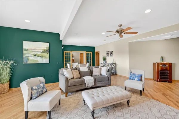 $445,000 | W11558 Island View Court, Lodi, WI 53555