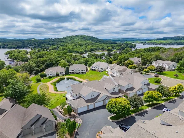 $445,000 | W11558 Island View Court, Lodi, WI 53555