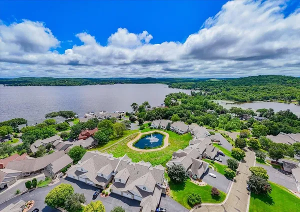 $445,000 | W11558 Island View Court, Lodi, WI 53555