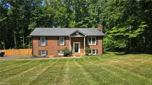 $349,900 | 1578 Twin Oaks Drive, King, NC 27021