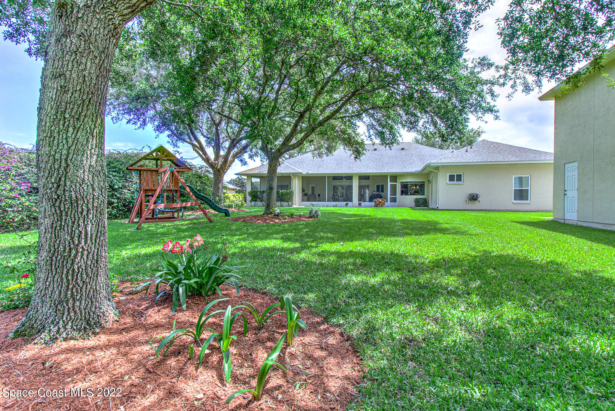 3415 Shady Run Road Melbourne, FL 32934 - Photo 16 of 45 a house view with a garden space