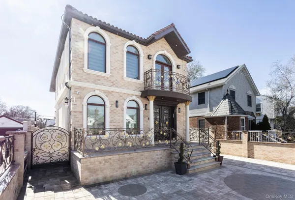 $2,599,000 | 69-42 180th Street | Fresh Meadows