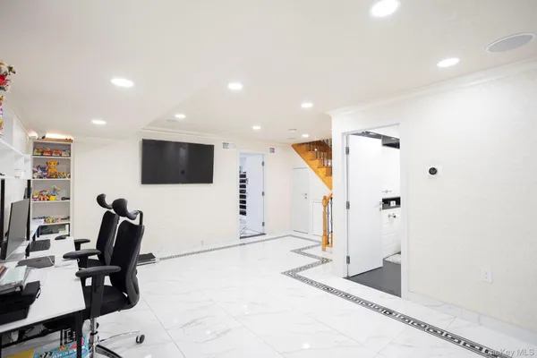 $2,599,000 | 69-42 180th Street | Fresh Meadows