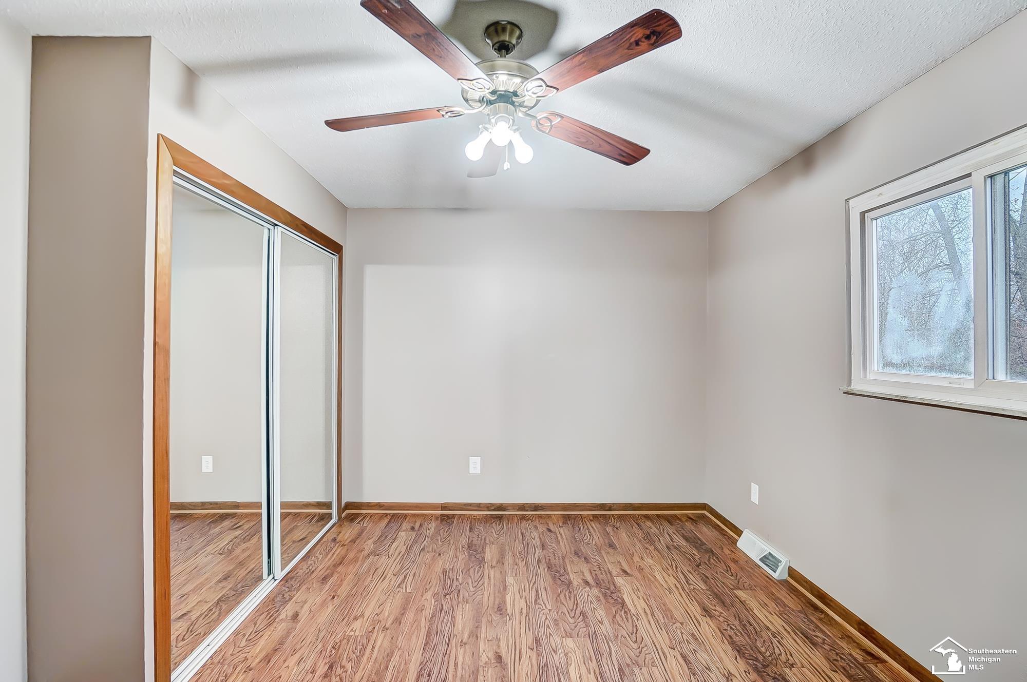 3116 Smith Road Lambertville, MI 48144 - Photo 20 of 49 Gallery Image 20