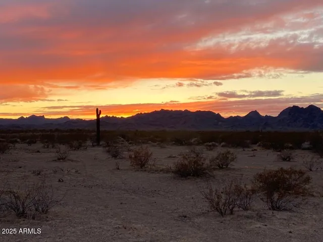 $148,000 | 39003 Avenue 41 East, Salome, AZ 85348