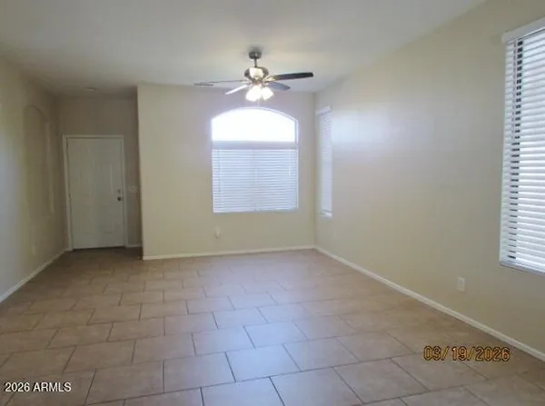 $1,950 | 6597 West Lawrence Lane, Glendale, AZ 85302