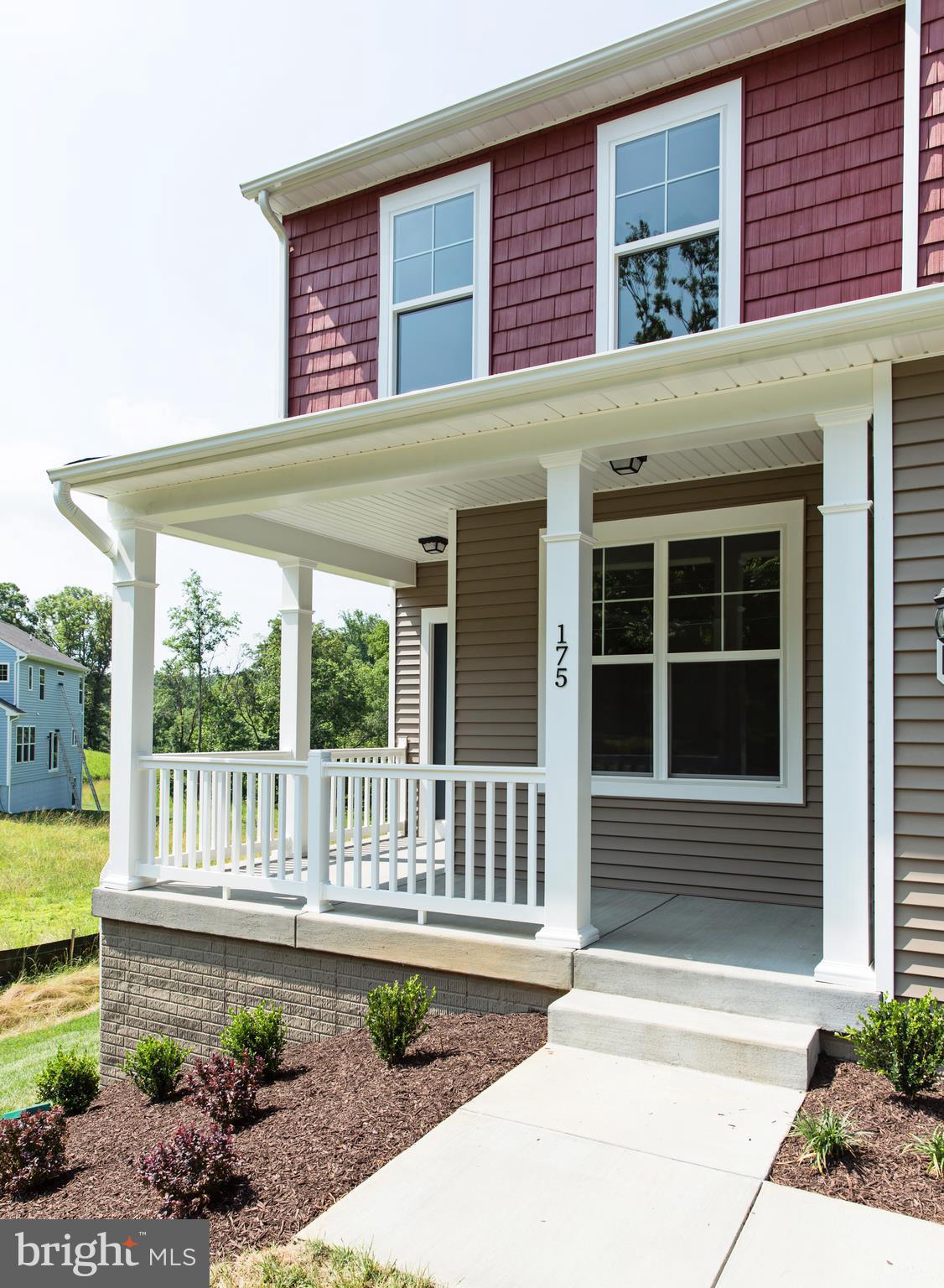9030 Basil Road King George, VA 22485 - Photo 2 of 28 Exterior (Front)