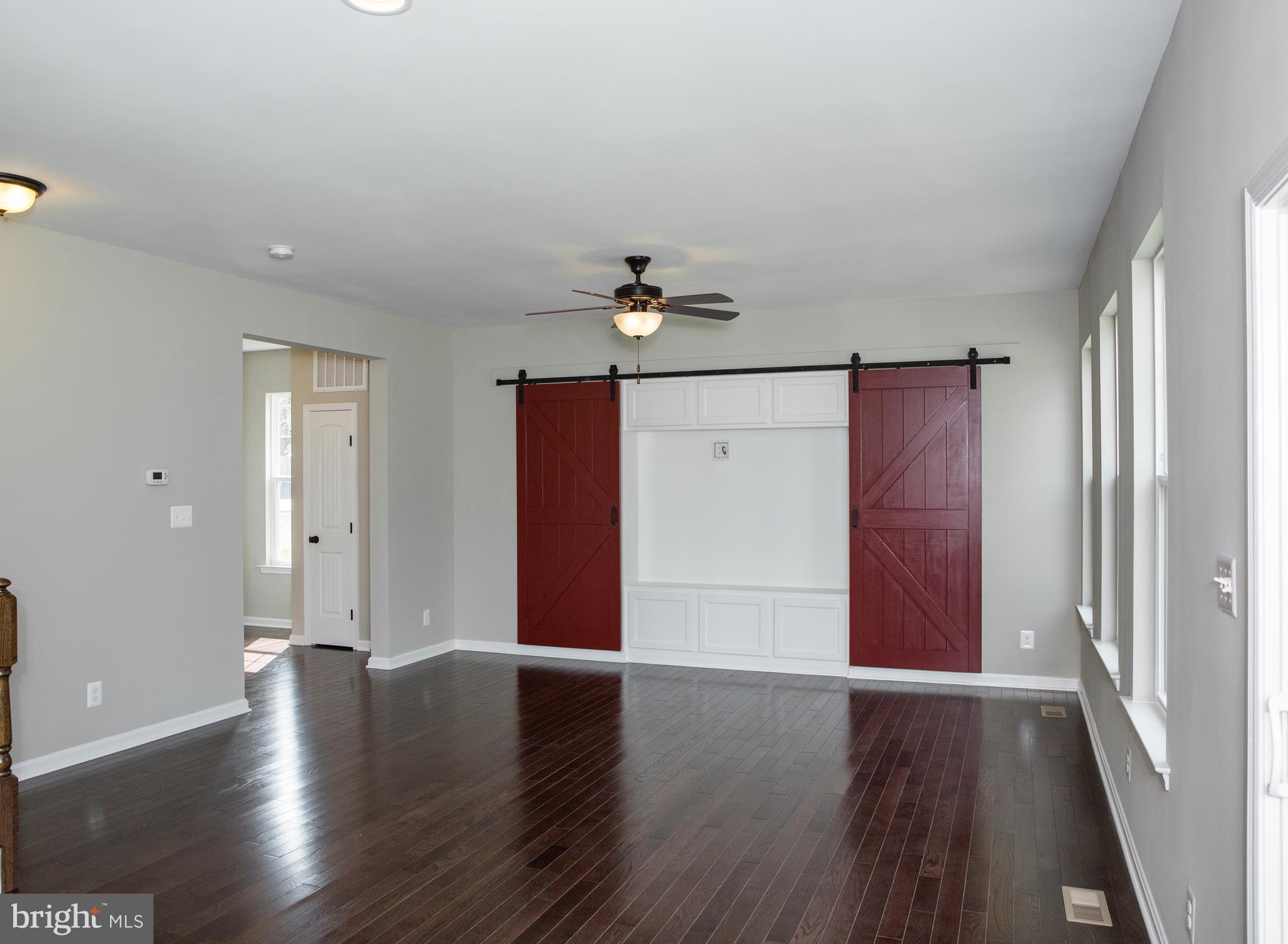 9030 Basil Road King George, VA 22485 - Photo 15 of 28 Family Room