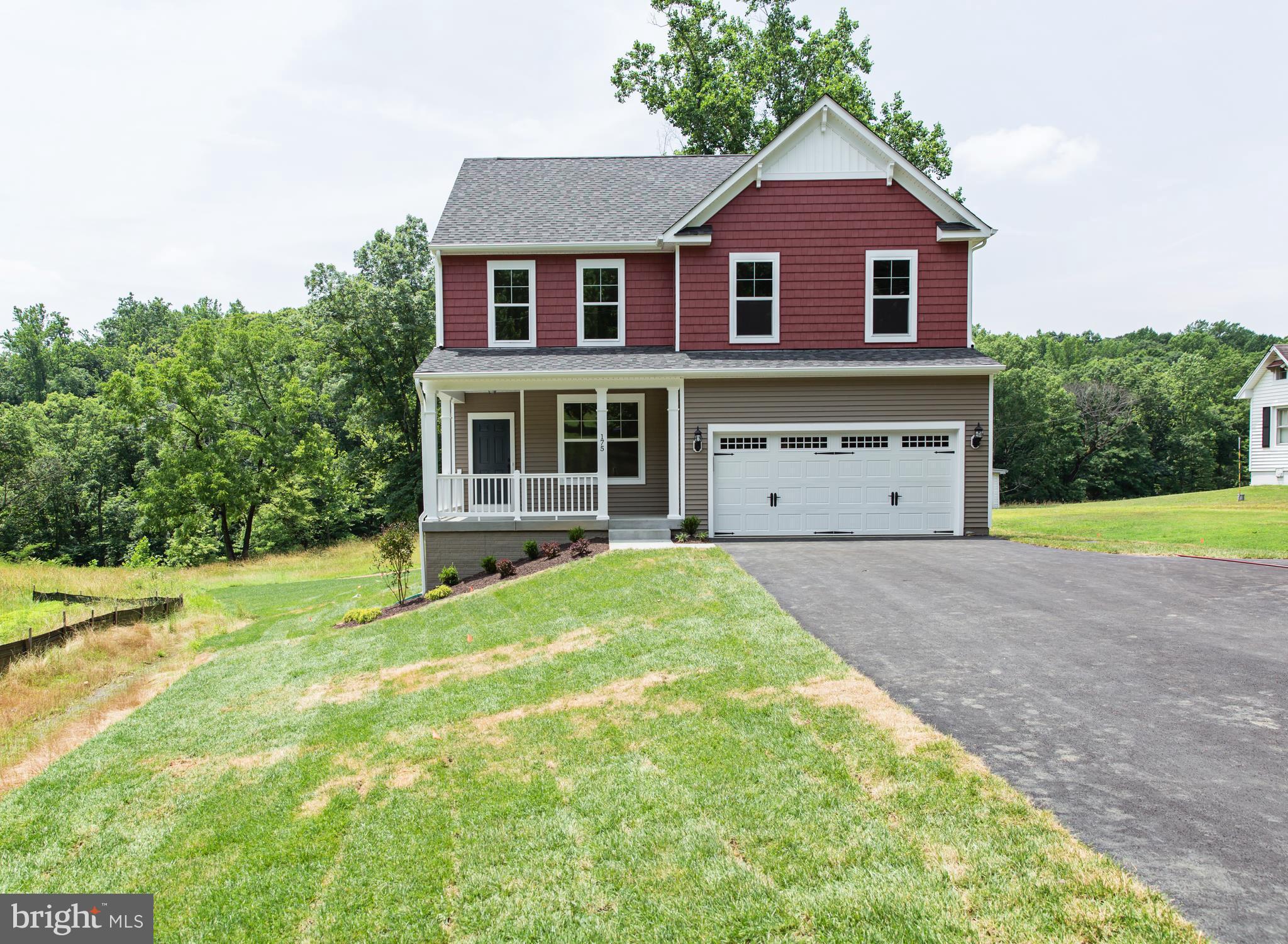 9030 Basil Road King George, VA 22485 - Photo 28 of 28 Exterior (Front)