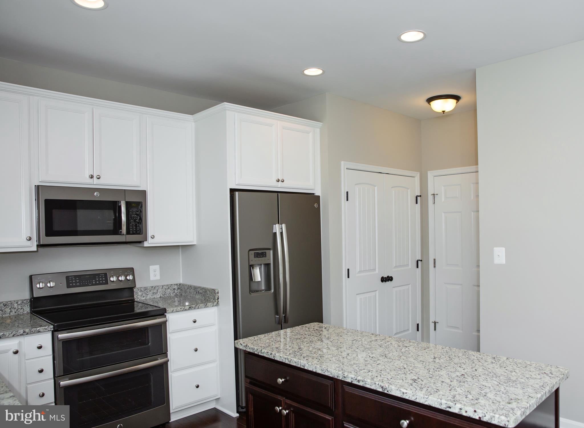 9030 Basil Road King George, VA 22485 - Photo 4 of 28 Kitchen