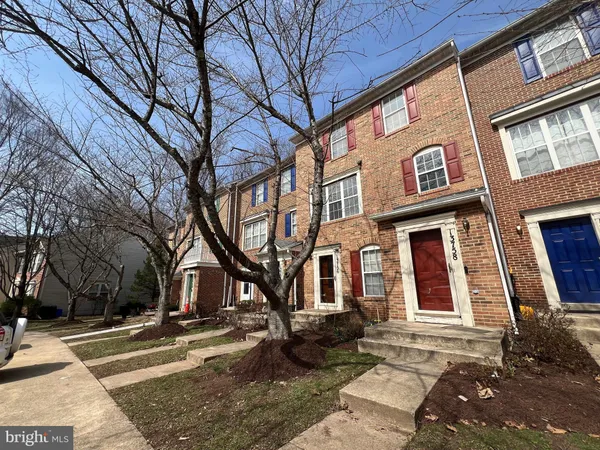 $355,000 | 13758 Palmetto Circle, Unit 13758, Germantown, MD 20874