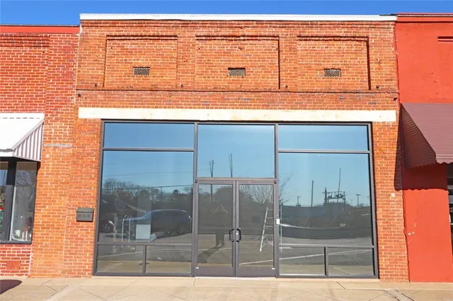 $1,875 | 216 Main Street, Bremen, GA 30110