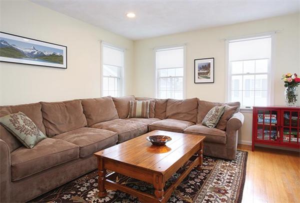 3 Locksley Road Newton, MA 02459 - Photo 5 of 9