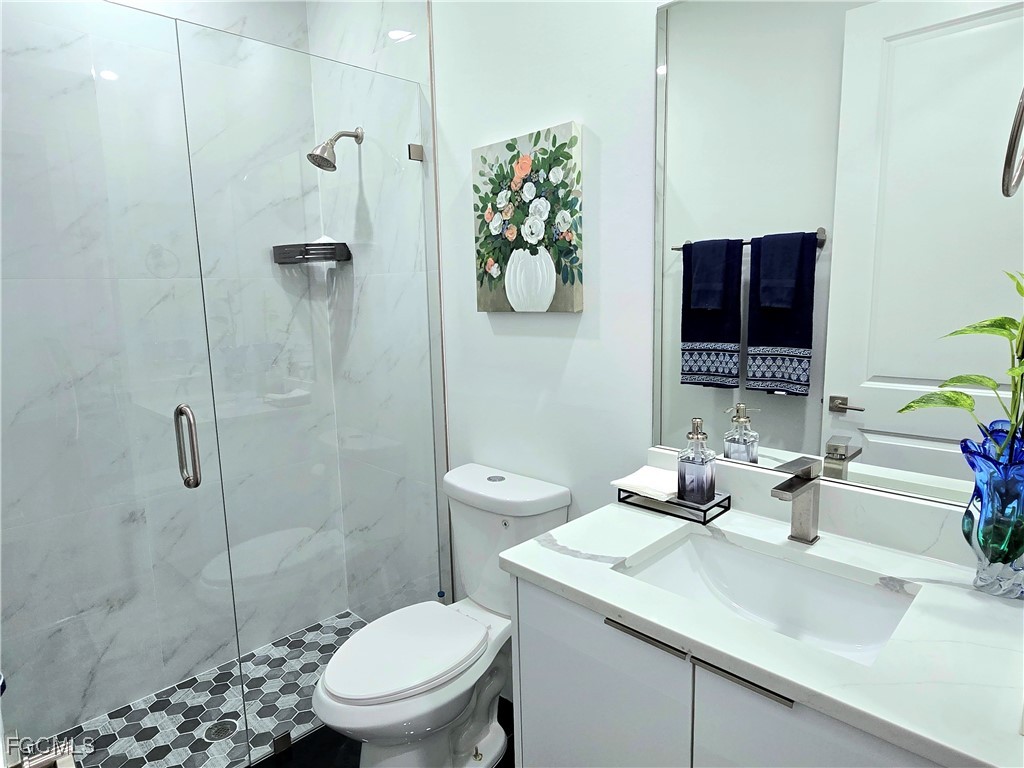 705 Harding Lane Lehigh Acres, FL 33936 - Photo 19 of 38