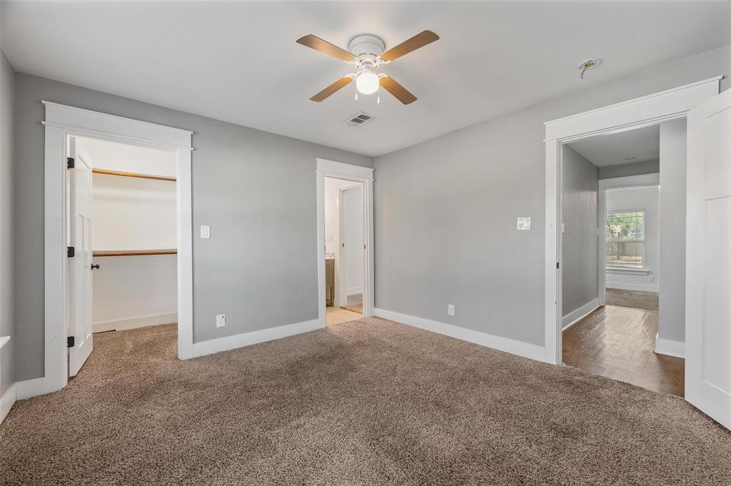 2524 Watauga Road Fort Worth, TX 76111 - Photo 20 of 31 Front bedroom