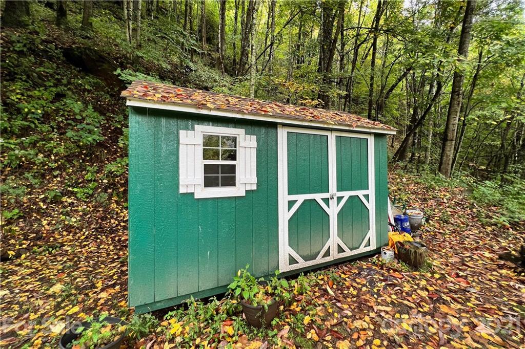 382 Long Branch Road Maggie Valley, NC 28751 - Photo 22 of 48 Gallery Image 22