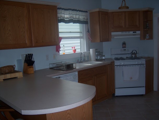 30 Simmons Street Newport, RI 02840 - Photo 3 of 14