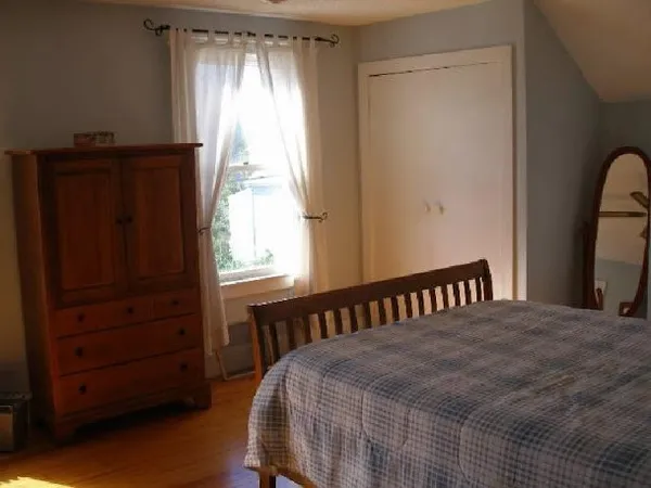 $2,700 | 30 Simmons Street, Newport, RI 02840