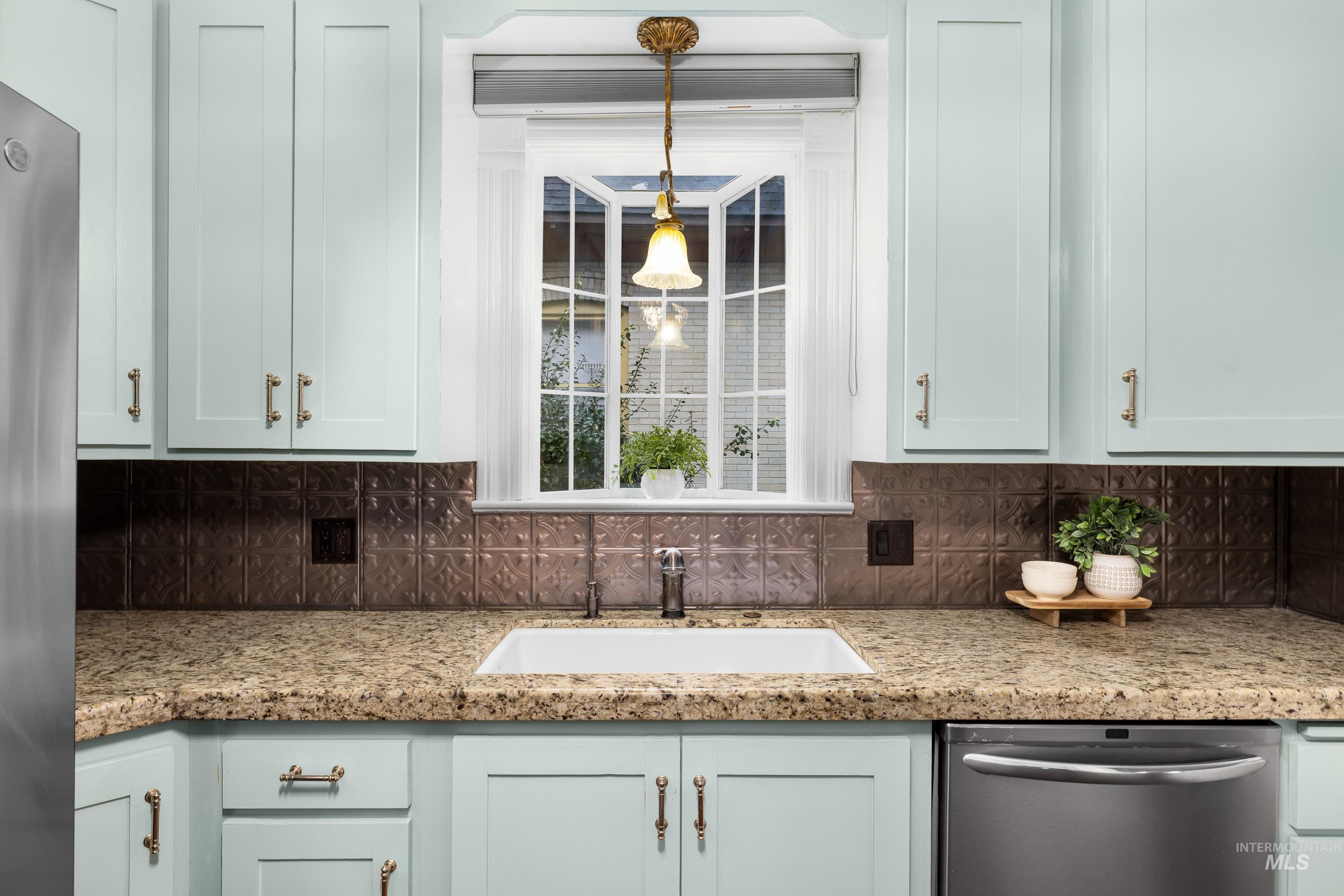 1513 North 8th Street Boise, ID 83702 - Photo 17 of 49