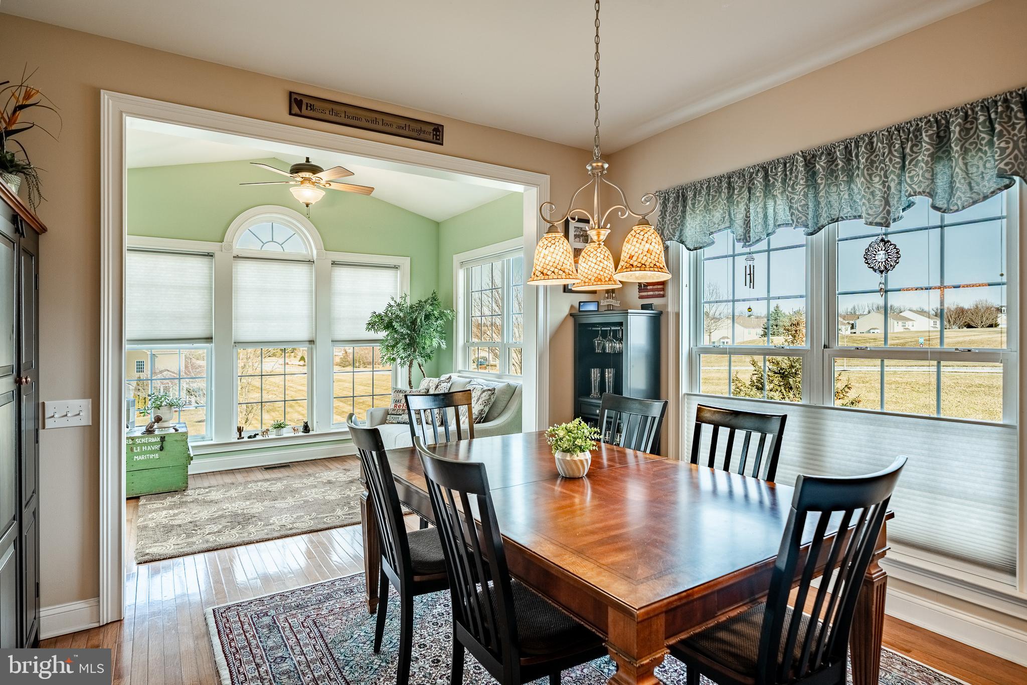 300 South Caldwell Circle Downingtown, PA 19335 - Photo 17 of 74