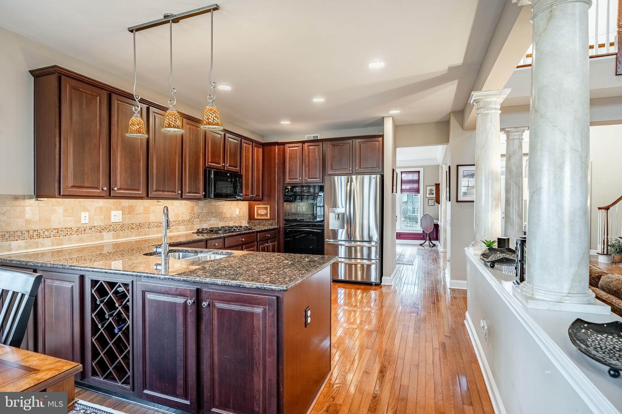 300 South Caldwell Circle Downingtown, PA 19335 - Photo 18 of 74