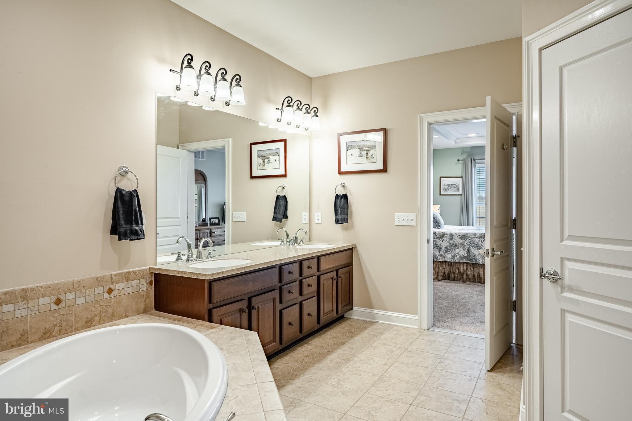 300 South Caldwell Circle Downingtown, PA 19335 - Photo 28 of 74