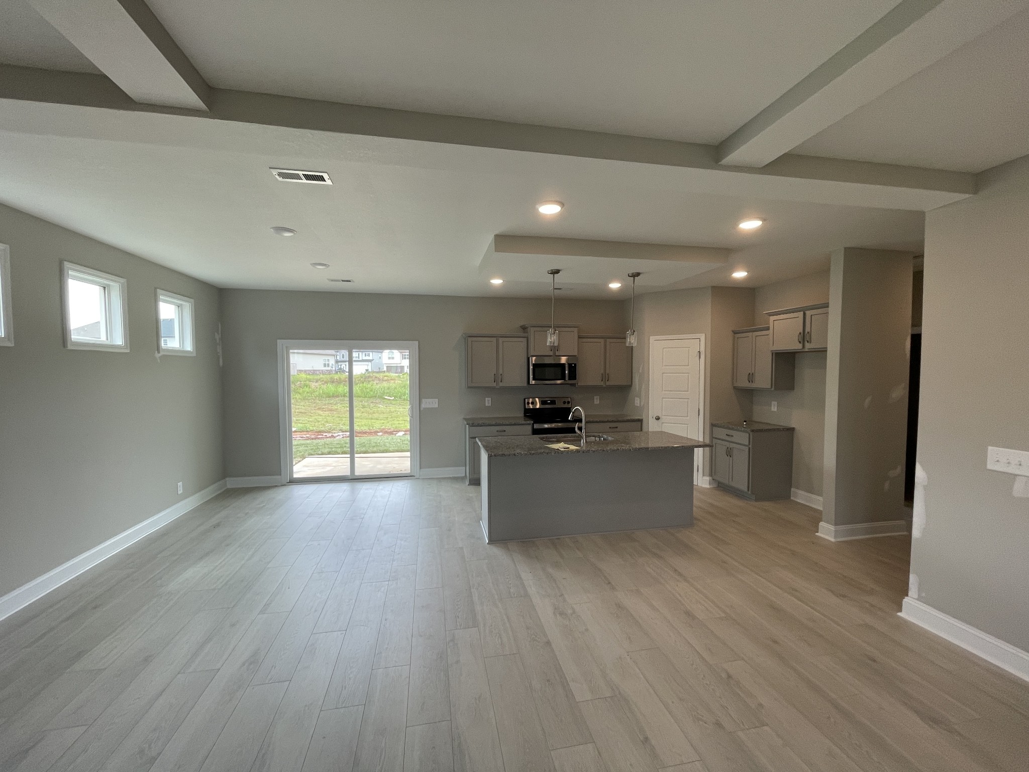 259 Mill Creek Road Clarksville, TN 37042 - Photo 2 of 8