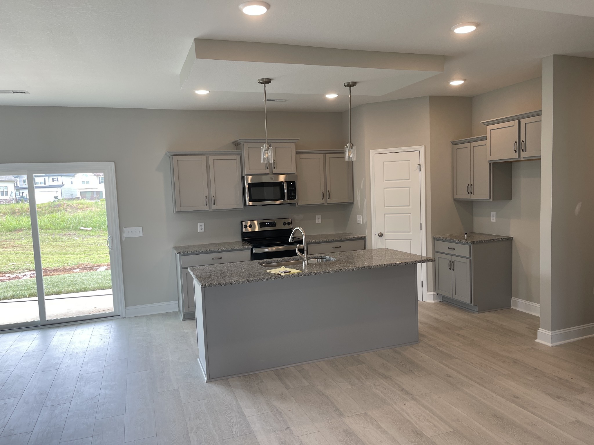 259 Mill Creek Road Clarksville, TN 37042 - Photo 3 of 8