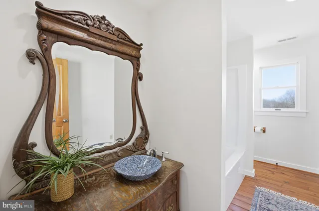 $715,000 | 6009 Franklin Gibson Road, Tracys Landing, MD 20779