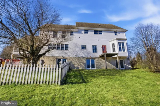 $715,000 | 6009 Franklin Gibson Road, Tracys Landing, MD 20779