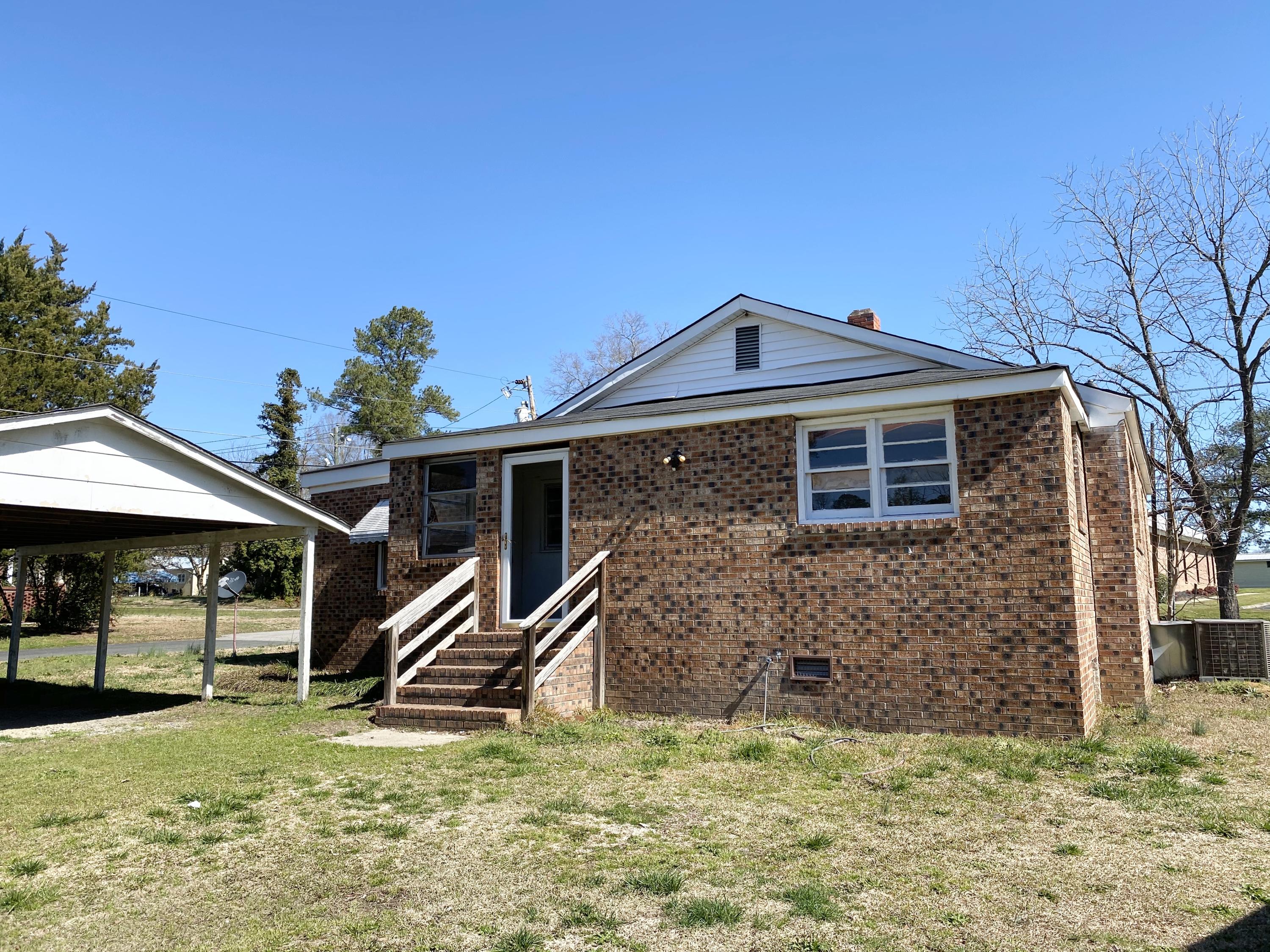 188 Airport Road Rockingham, NC 28379 - Photo 6 of 7 IMG_1004