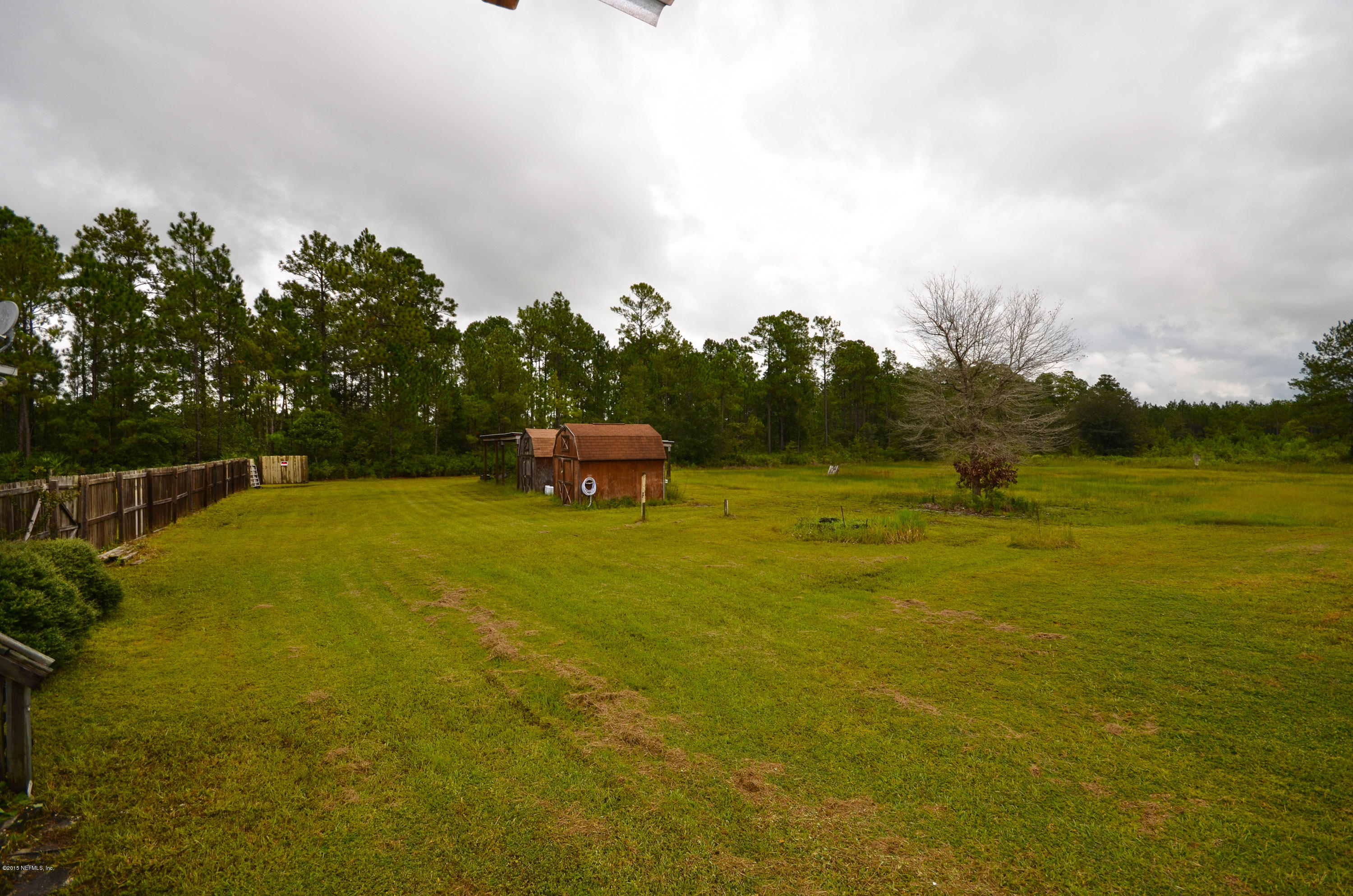 4511 Bondarenko Road Keystone Heights, FL 32656 - Photo 20 of 27 Barn