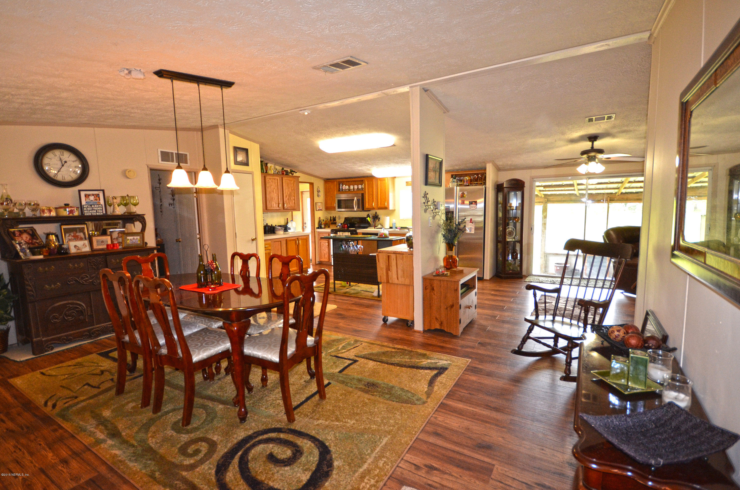 4511 Bondarenko Road Keystone Heights, FL 32656 - Photo 6 of 27 Kitchen and dining room