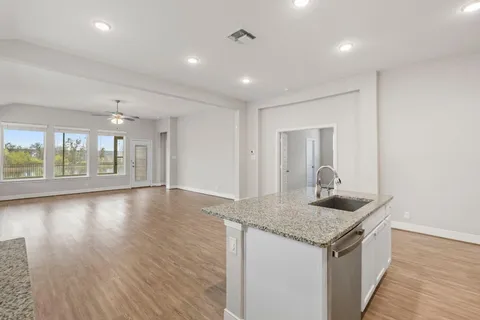 $439,000 | 3065 Nister, New Braunfels, TX 78130